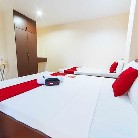 Reddoorz Near Davao International Airport Hotell Eksteriør bilde