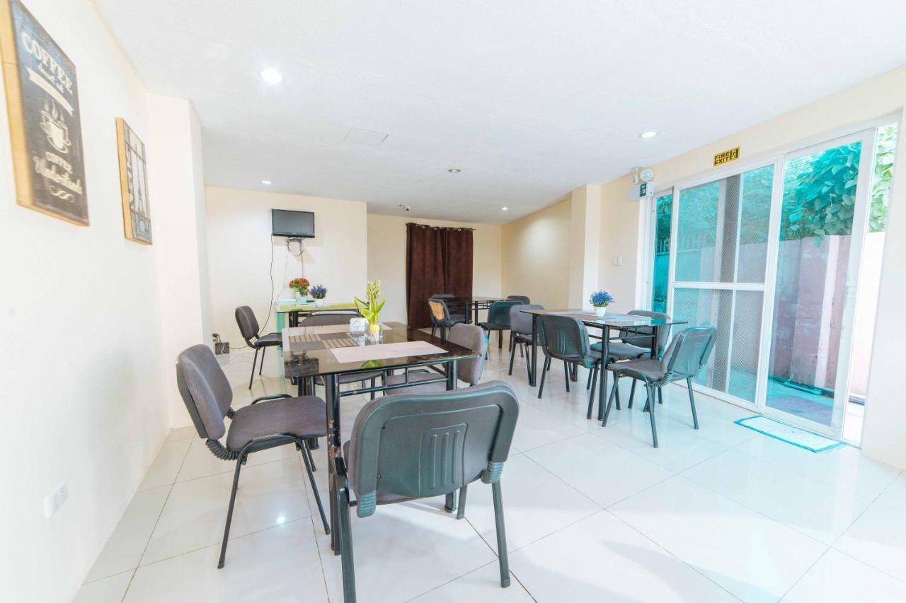 Reddoorz Near Davao International Airport Hotell Eksteriør bilde