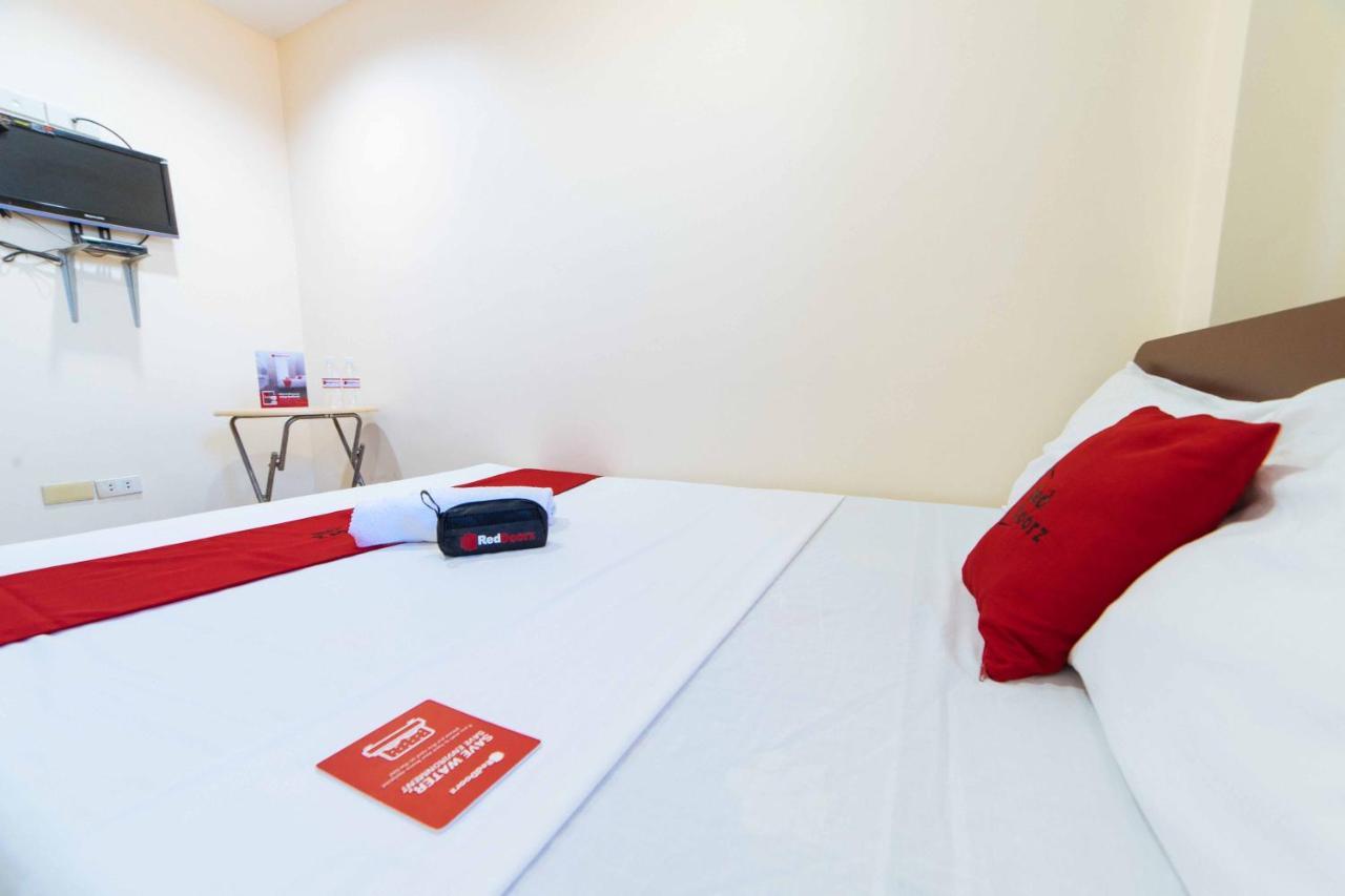 Reddoorz Near Davao International Airport Hotell Eksteriør bilde