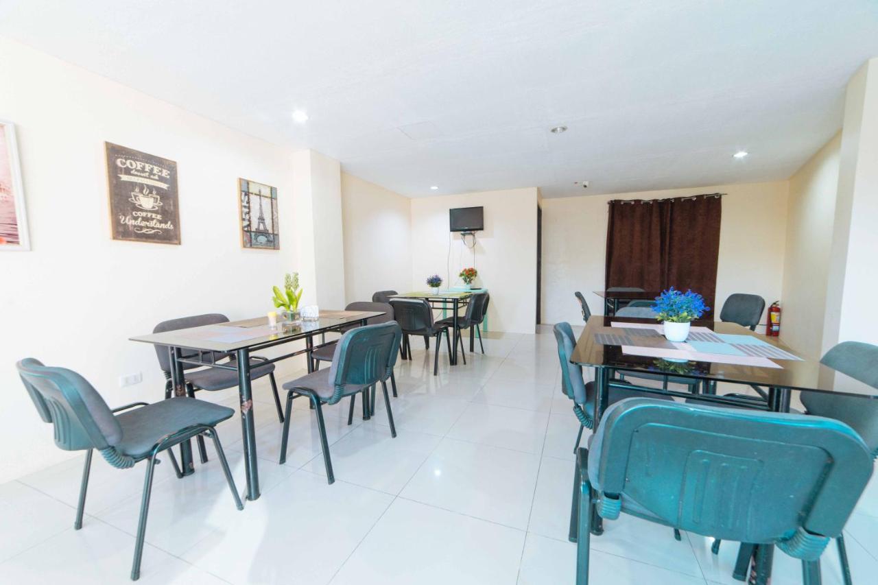 Reddoorz Near Davao International Airport Hotell Eksteriør bilde